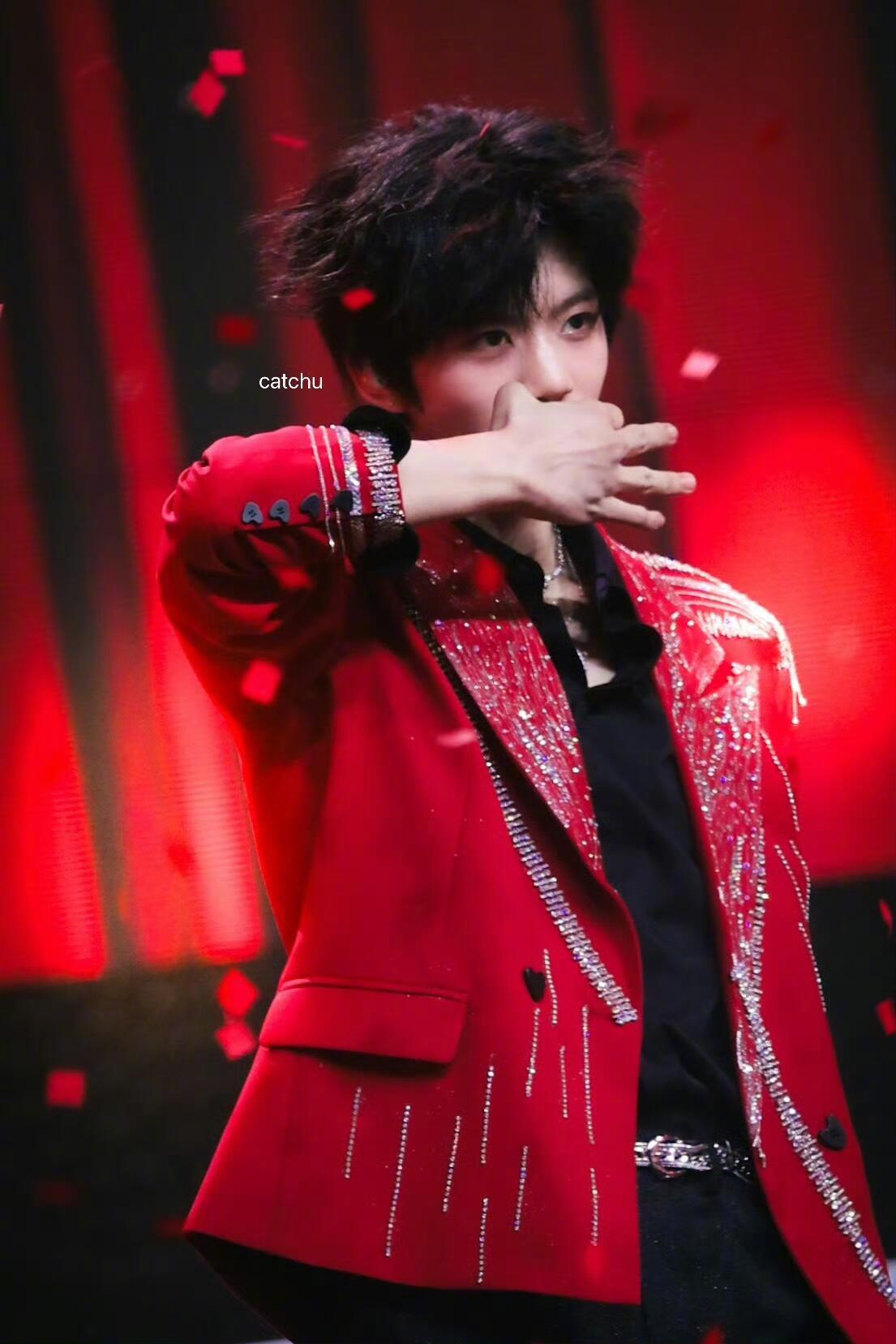 张函瑞高会恭喜张函瑞高会粉丝破31万，暴风涨粉，越来越多人来爱瑞瑞，张函瑞值得！