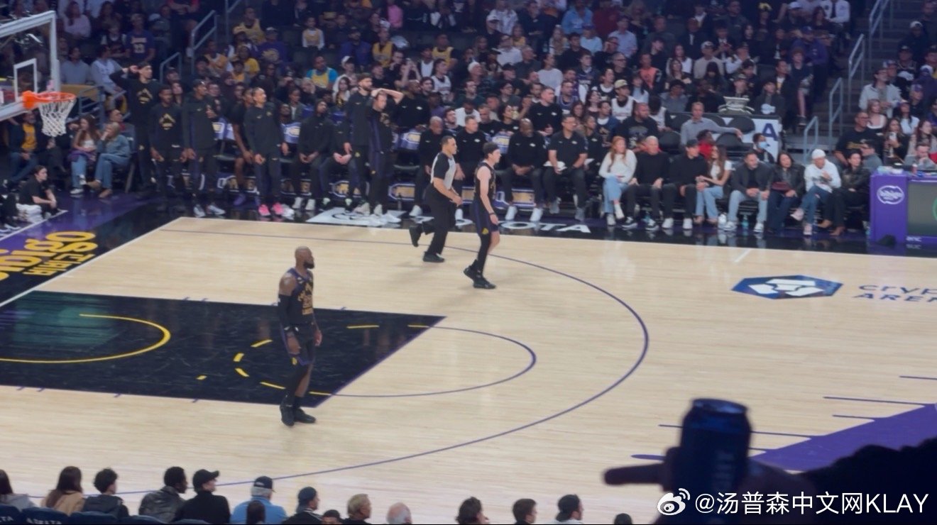 这也太离谱了你们猜人都去哪了 