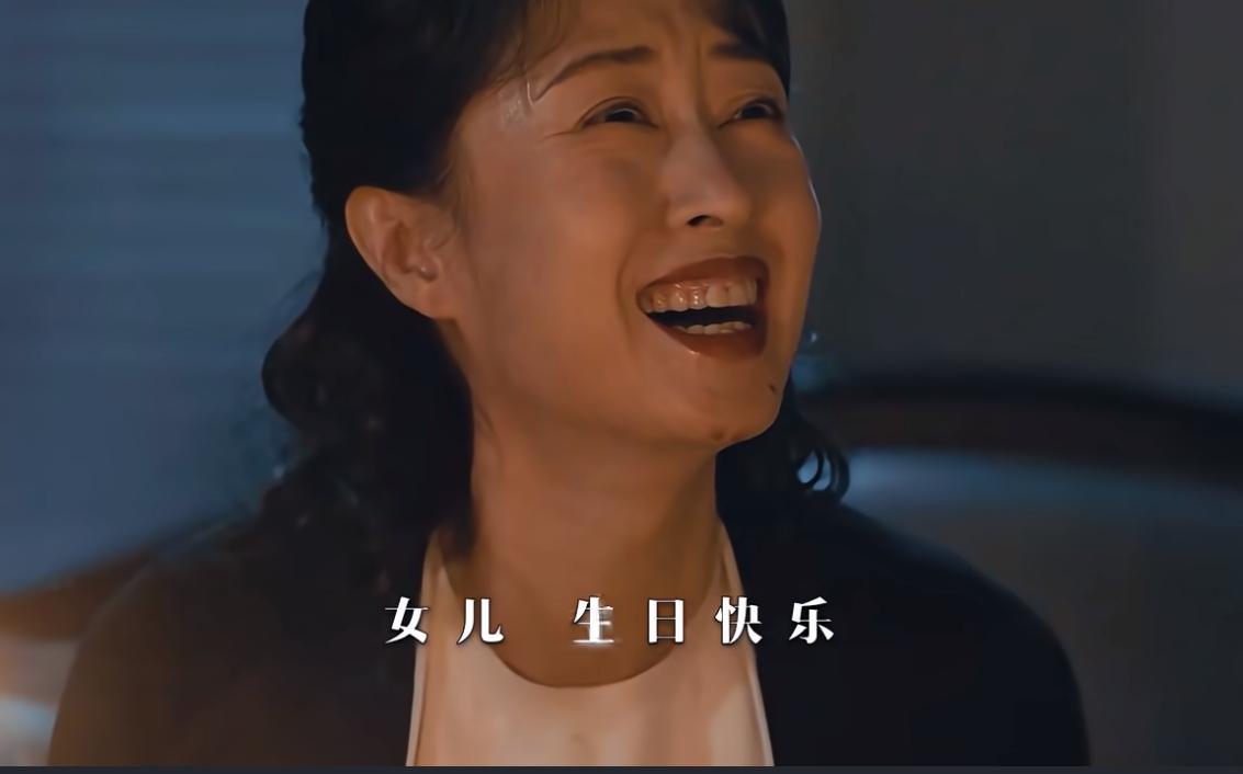 我有一个强烈的预感，

刘敏涛接下来有一段时间没戏拍了。

不是因为她老了，而是