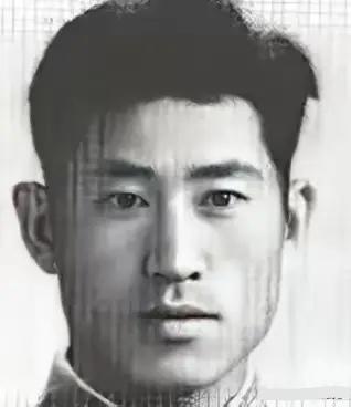 1976年毛主席弥留之际，拼尽最后一丝力气叮嘱女儿李讷，一定要找到普通战士徐龙才