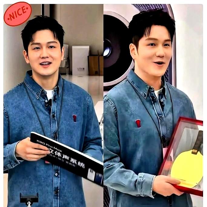 这下可好，
 

樊振东又获一柄金球拍，虽不实战用，但象征他金满贯成就，也是品牌