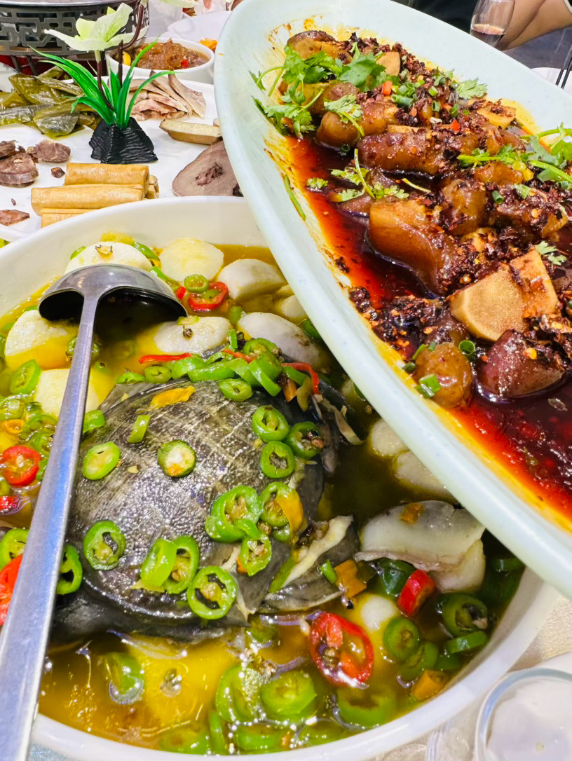 吃饭吃饭五一每天都在吃席