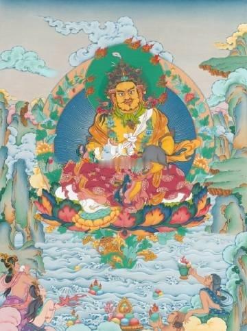 黄财神心咒护持， 诸佛恒常加持。转赞此咒， 随所愿求，无不遂意，获福甚多，无有愁