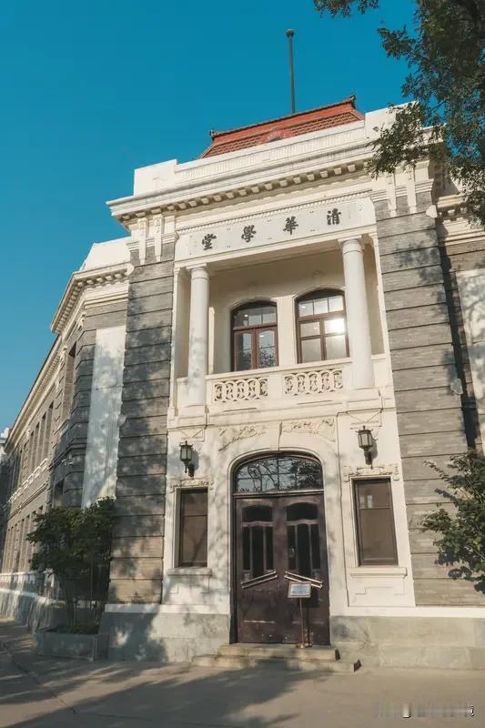 清华大学两名博士生拟被退学 清华大学两名博士生拟被退学，这事挺让人意外的。1月1