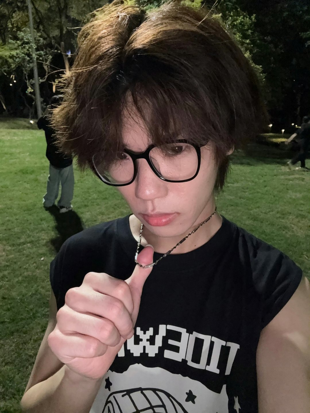 姐意是一款会自己牵绳的好狗 