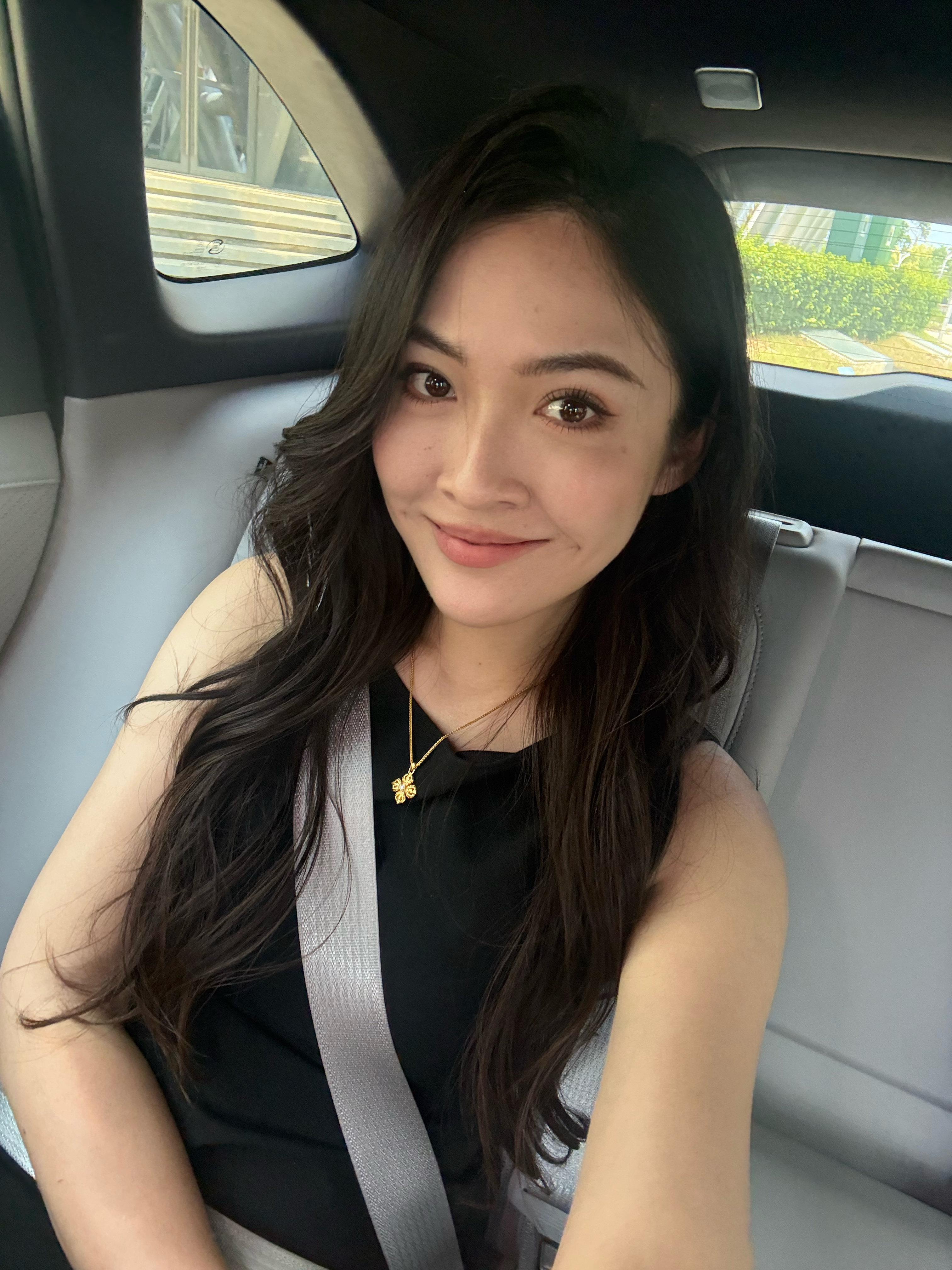 海南海南，来一趟太难🙏🙏🙏今天快给我晒成当地人了，忘了涂防晒给我肩膀头子晒