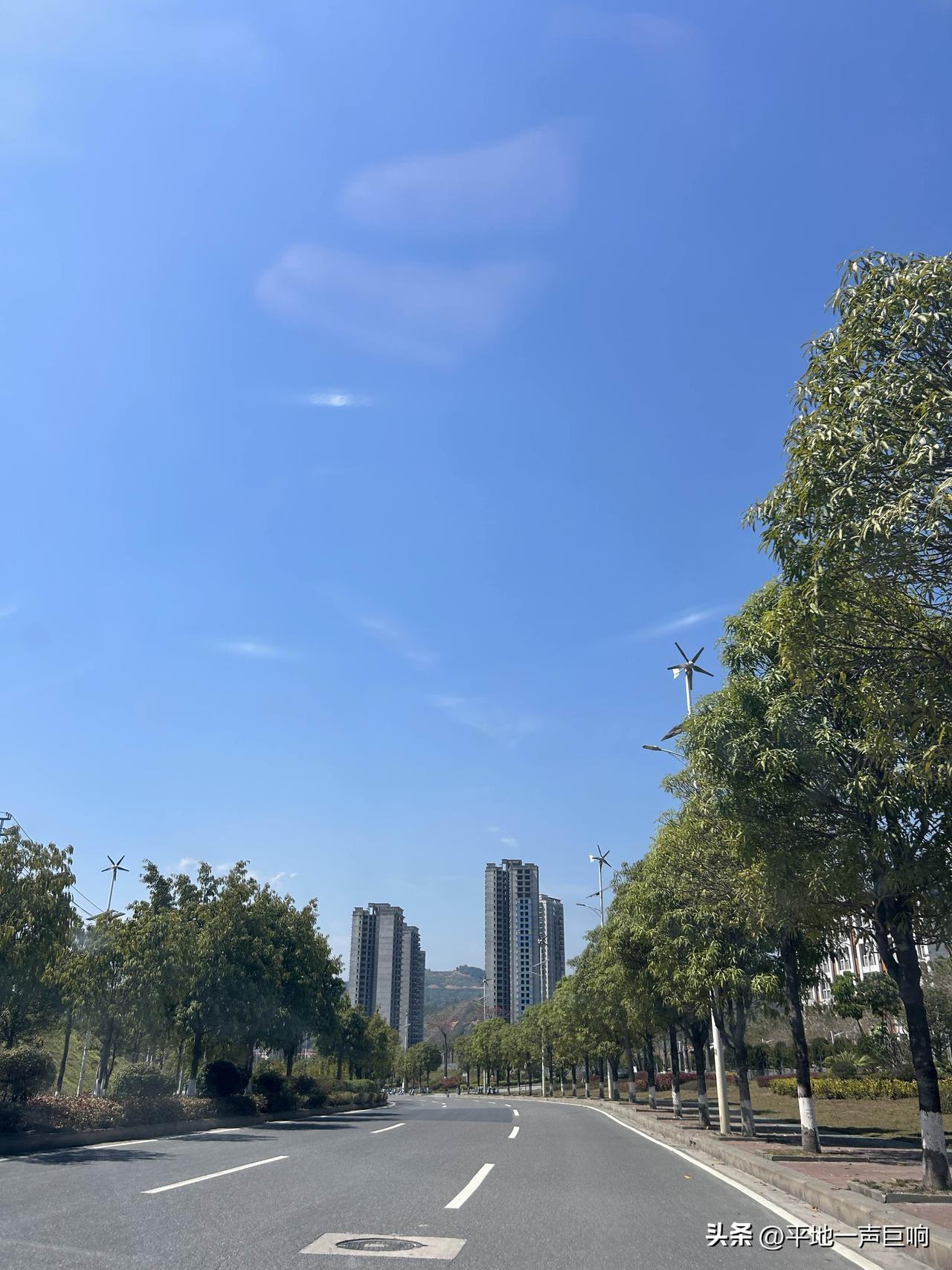 人一旦没有本事，或者说没有价值。

失落感很强！

没有价值，不管你多大年纪，别