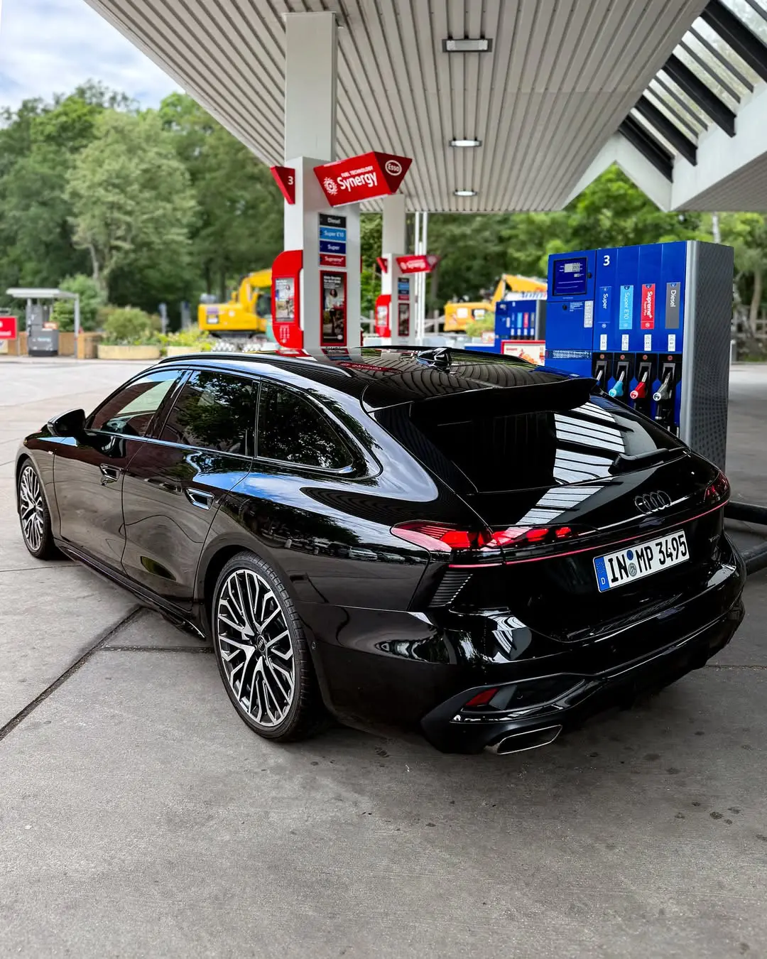 全新奥迪A6Avant 新车第一箱油