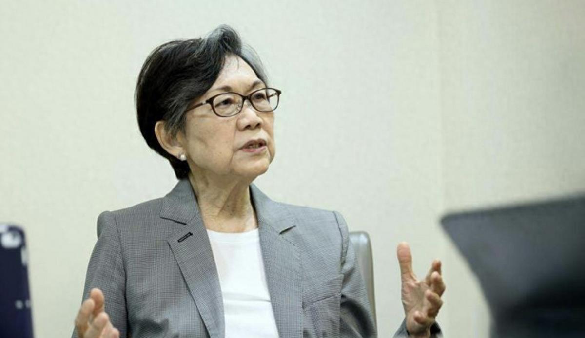 中国底盘上，新加坡扬言取消五常特权，还称美国不是霸权


第八届国际战略与安全论