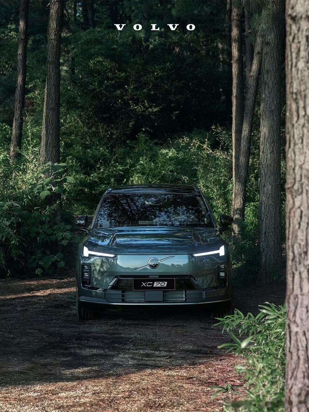 沃尔沃XC70将于8月预售看了沃尔沃XC70的信息，它8月预售，技术上有些地方我
