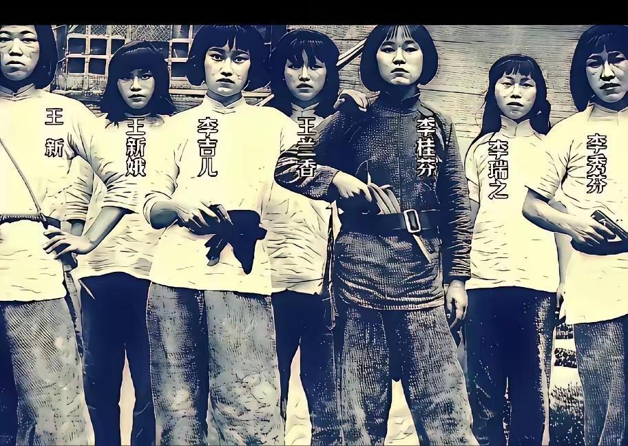 那个年代的女子纵队，个个都是祖国硬核英雄！
 
很多人只知晓战场男儿浴血杀敌，却