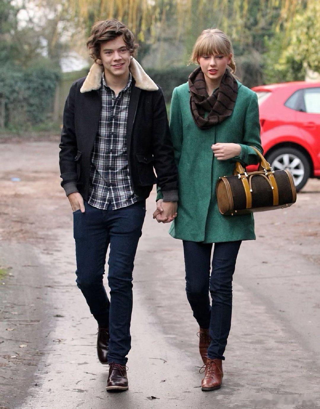 霉霉婚前写给哈卷的分手歌 双向写歌的 Haylor 细节拉满！霉霉众多分手金曲暗