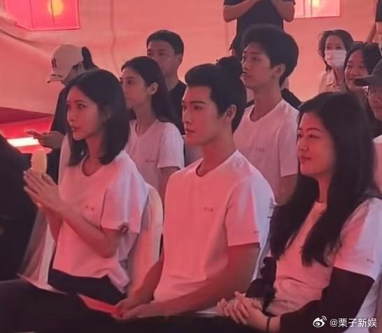 孟子义李昀锐尚公主同框路透孟子义李昀锐开机同框照孟子义李昀锐开机同框照，好棒呀，