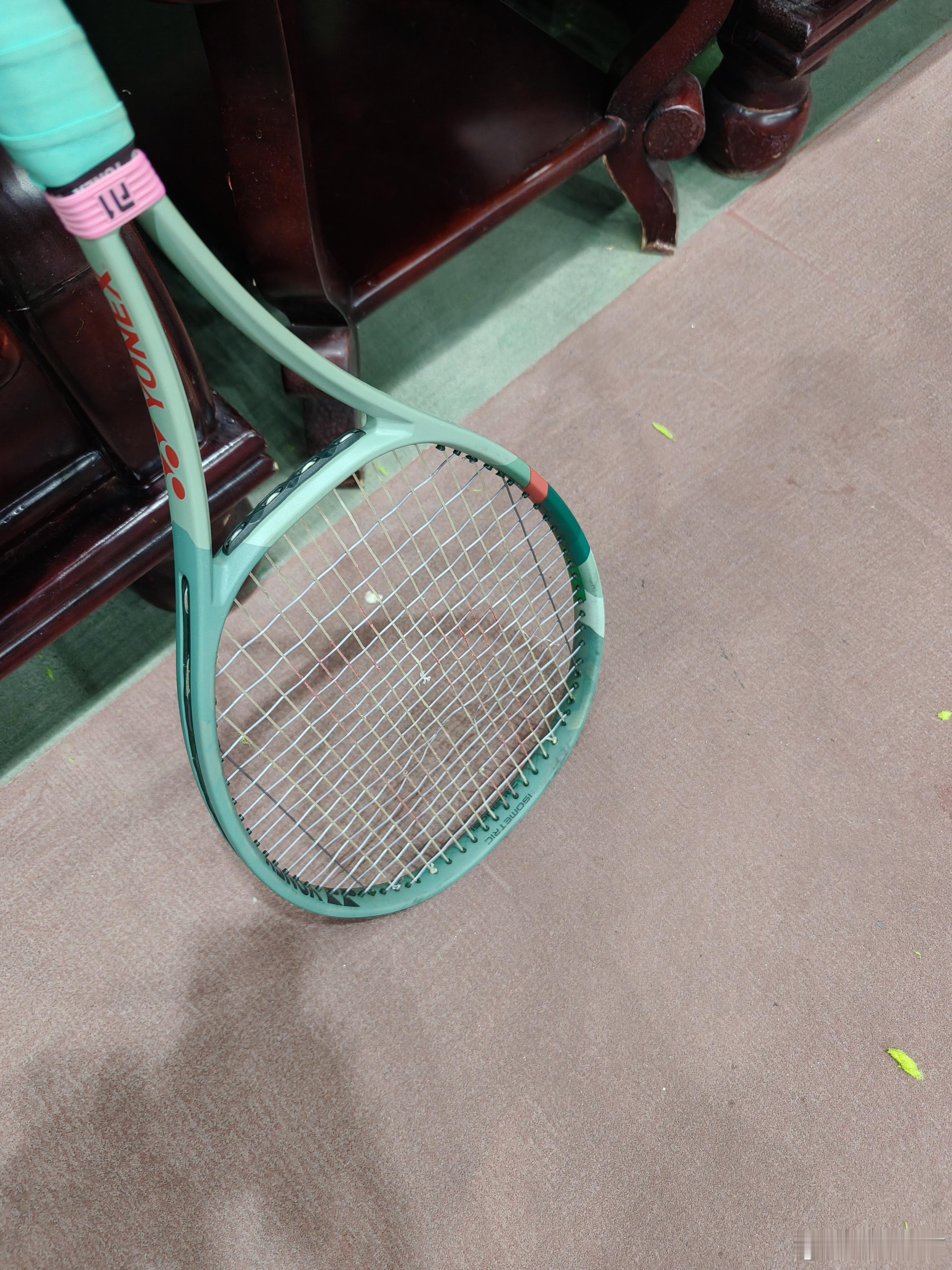 跟“北航弗里茨”张总结束今日第一练。这两天训练的主要目的是把线打断，但力量不够大