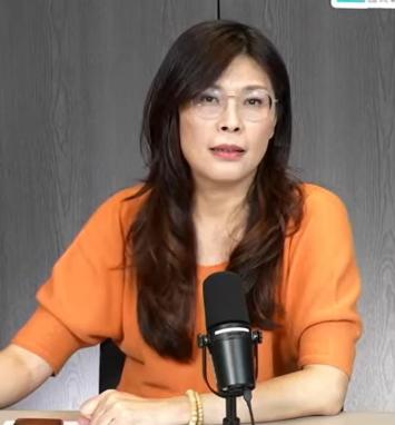 侯友宜和卢秀燕傻眼了！
郑丽文八个字轻松拿捏他们！


郑丽文这一步走得妙。
她