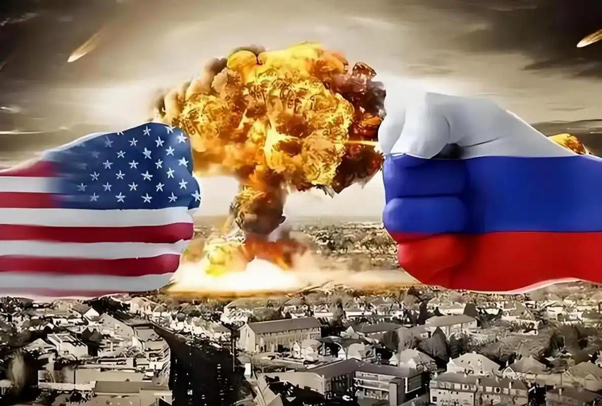 2022年俄乌局势爆发之后，欧美多国紧急磋商，推出被称为金融核弹的措施。
美英加