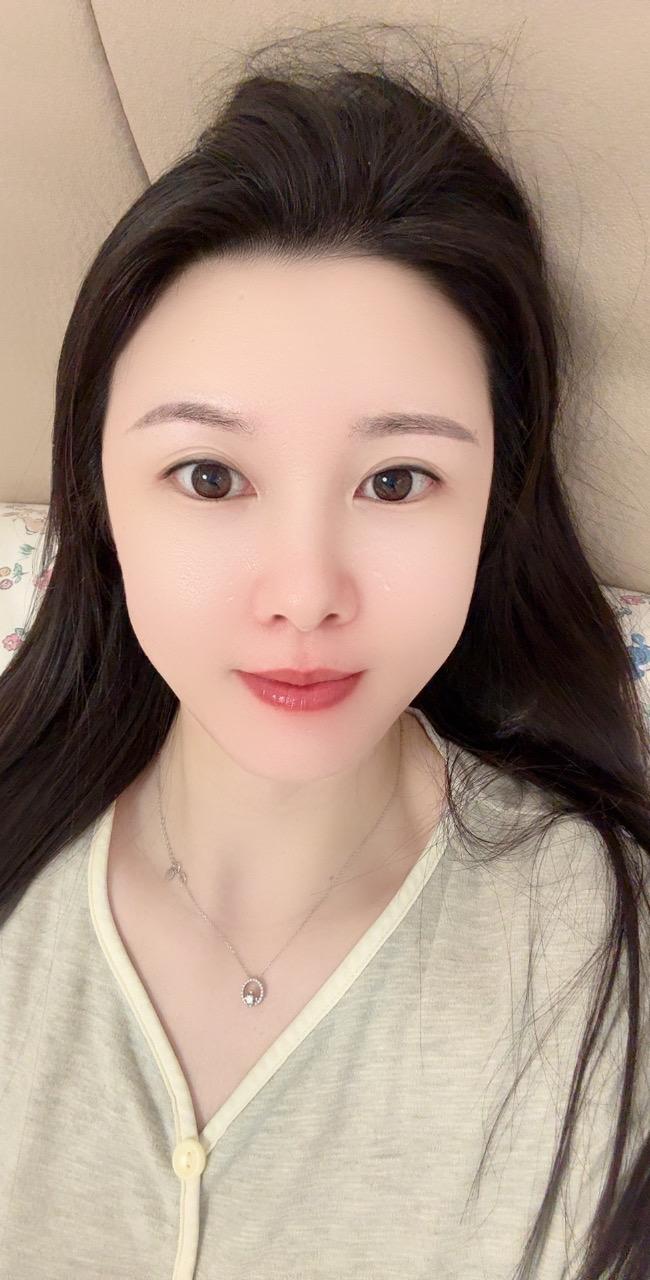 小小的小孩 今天有没有哭