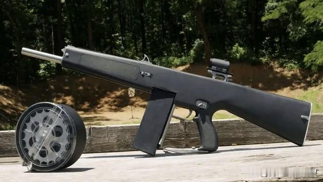 最强近战之王———艾奇逊AA-12自动霰弹枪