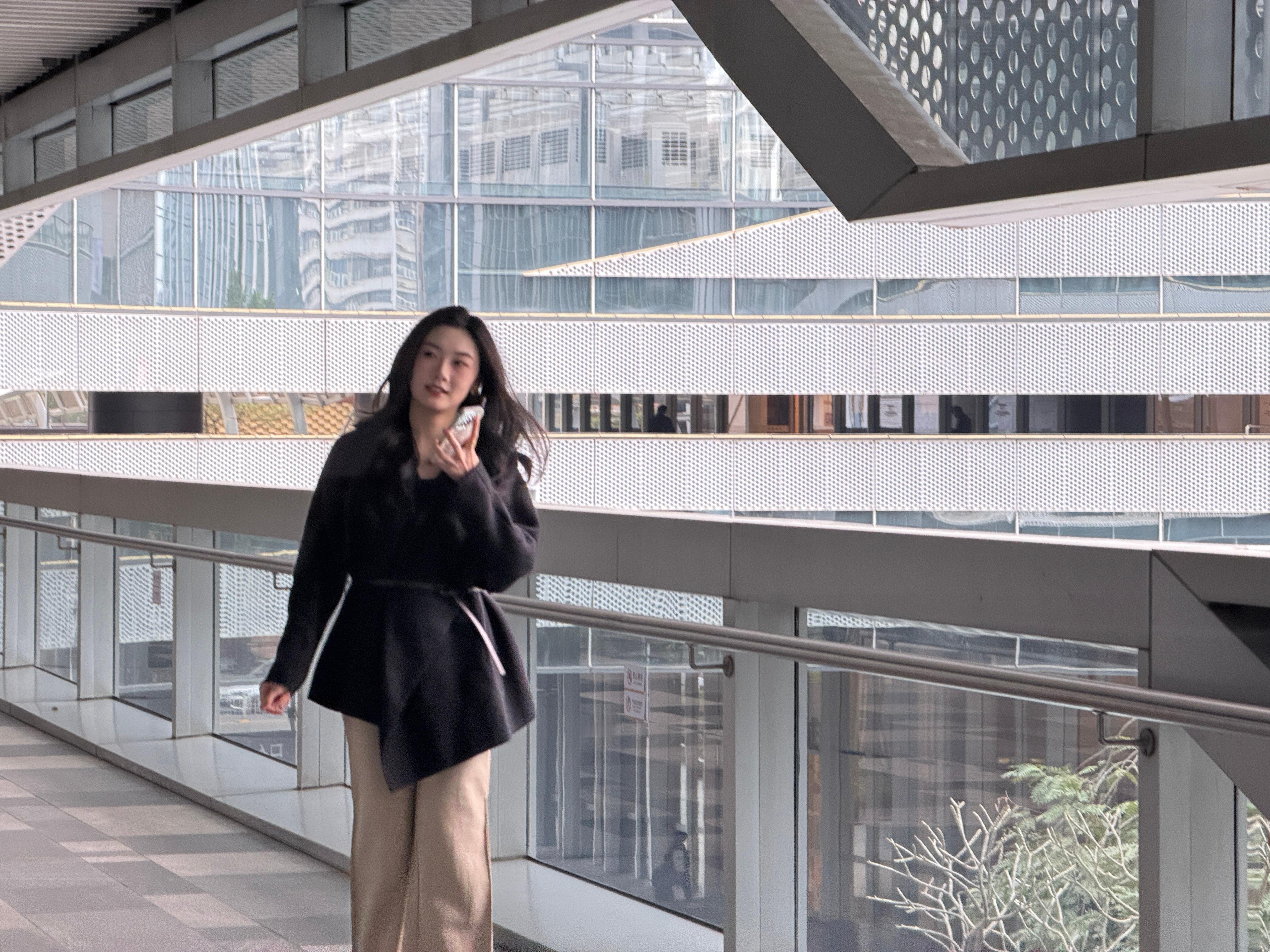 今日系拍職場風雲啊……羅老師替我們完成夢想了……投資人都沒有這福利🧧說個大實話