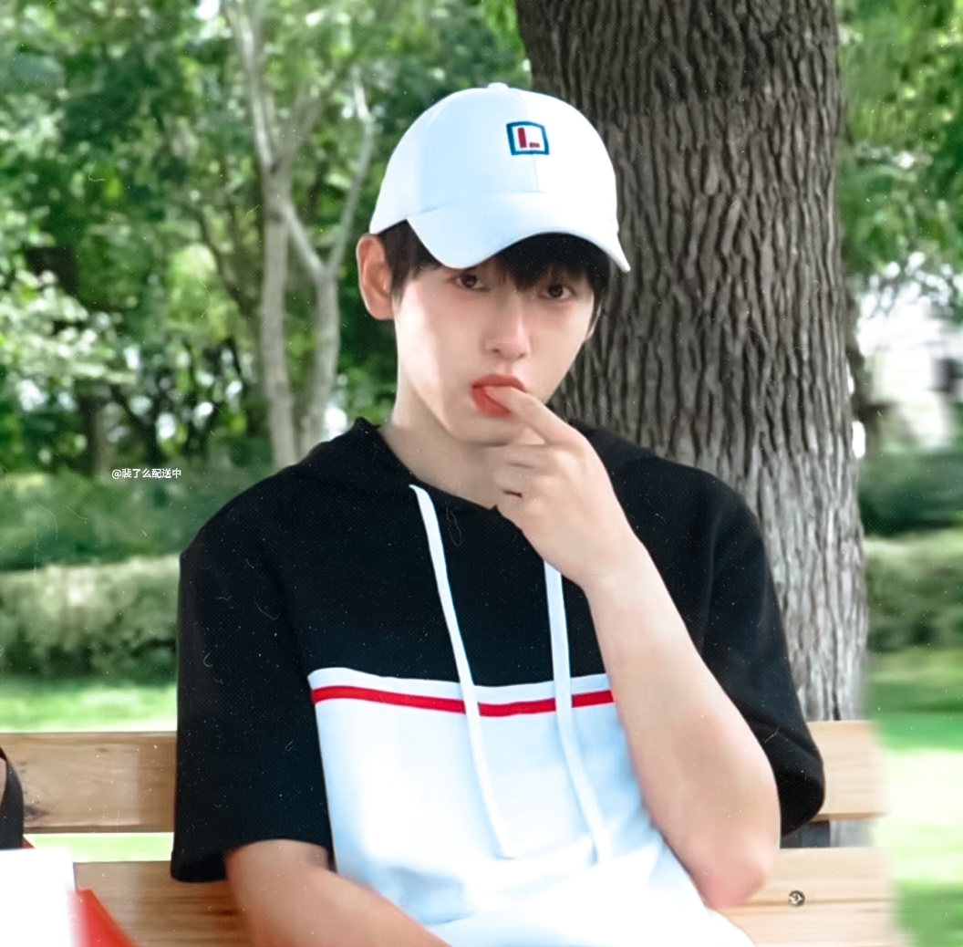 😗·彭昱畅