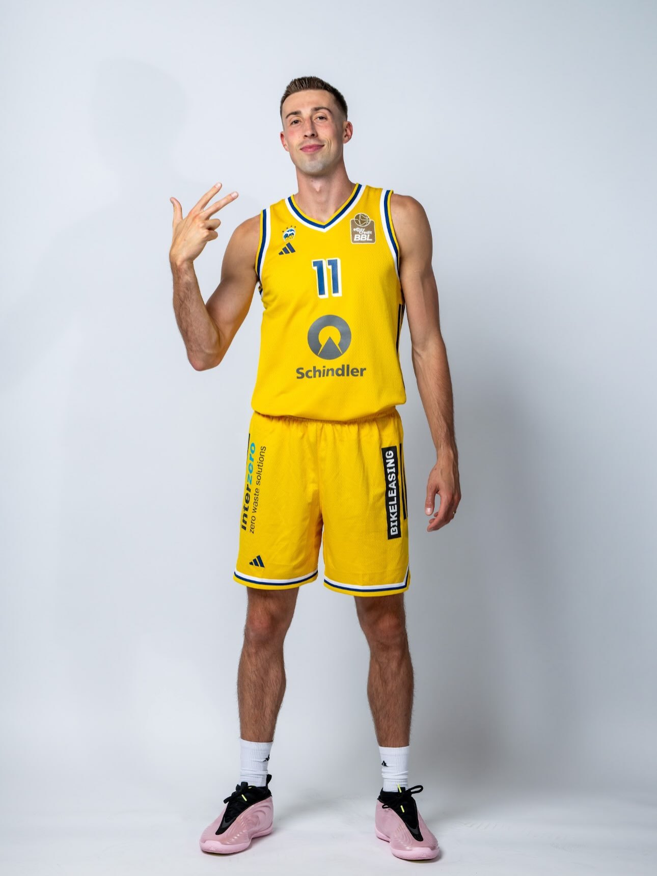 马刺旧将维斯坎普将加盟德甲柏林阿尔巴队🏀超话创作官 ｜马刺旧将 ｜圣安东尼奥马