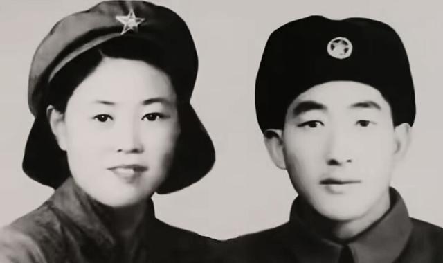 1950年，第113师作战科长陈锦渡打了结婚报告，当天就结了婚。入了洞房，小两口