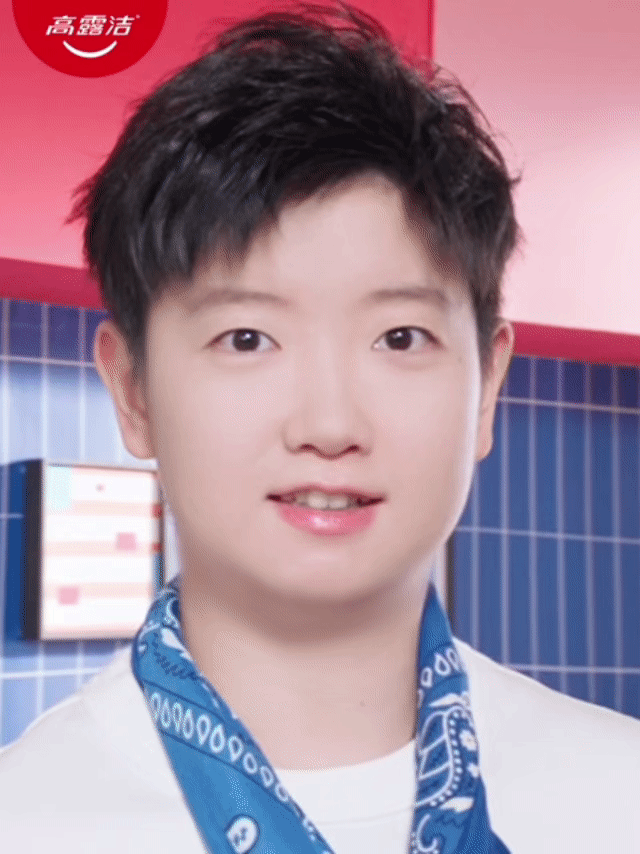 小莎好萌好萌😸🤲🏻 
