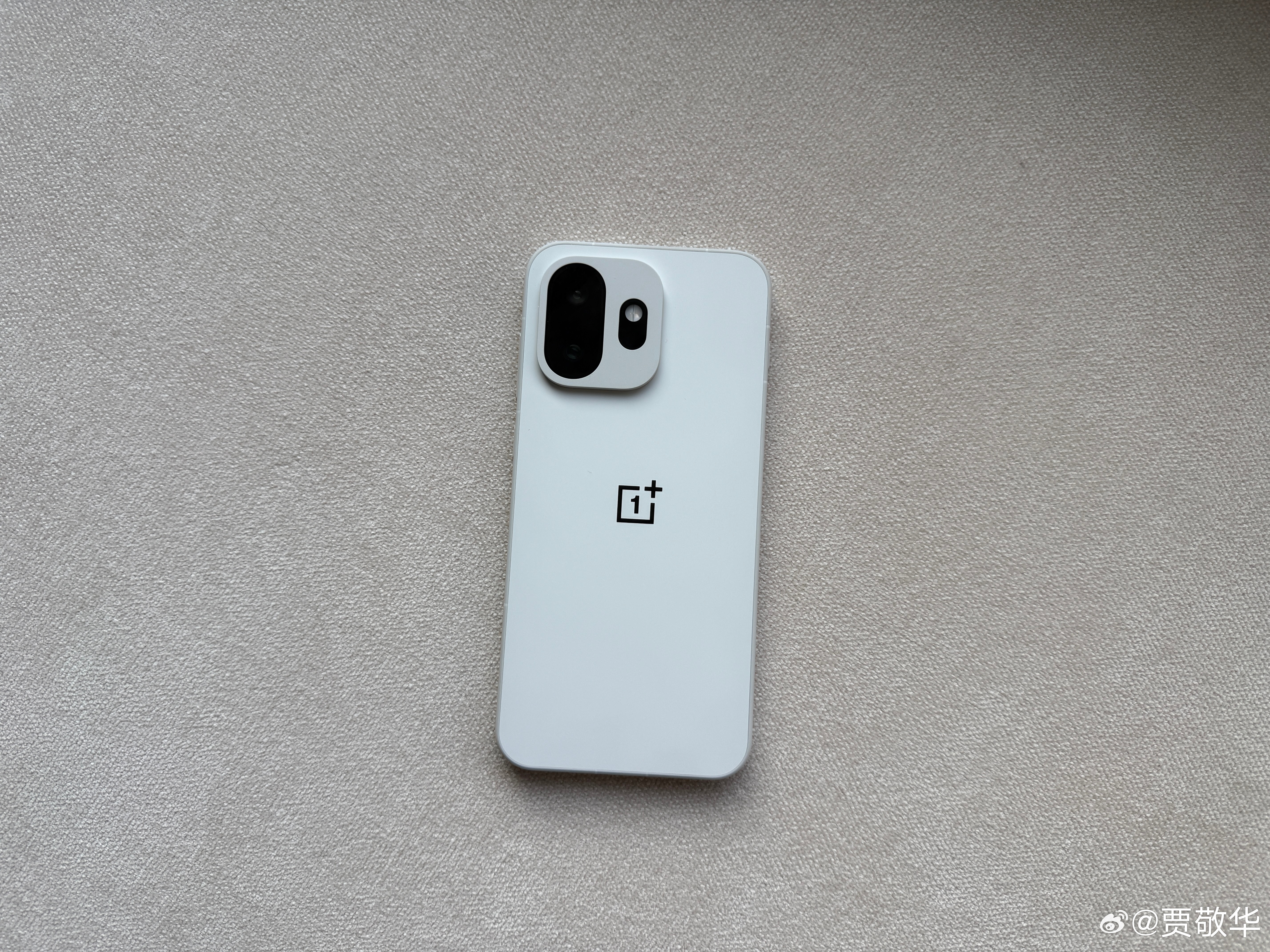 聊聊手机涨价的事，这是2026年的大趋势，谁也无法避免，所以，一加15T的定价还