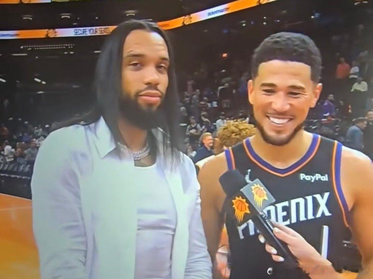 菲尼克斯太阳[超话]  西门总二郎是你吗[笑cry] ​​​