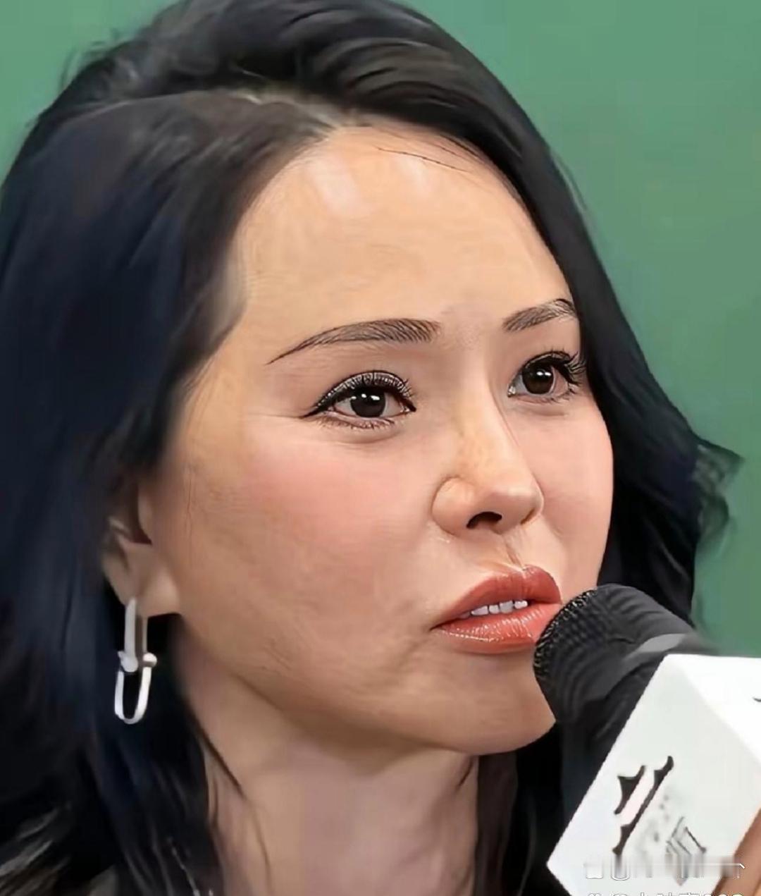 这就是伊能静本真模样！鲜活真实，满是动人烟火气！ 