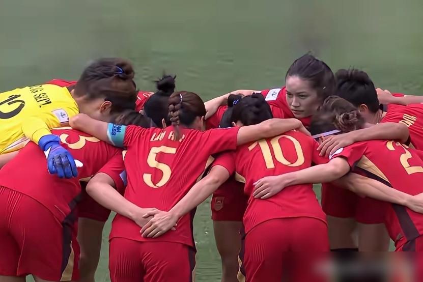 王霜黄牌停赛，锋线告急。但你知道吗？我们女足已经整整13年，没在澳大利亚身上拿过