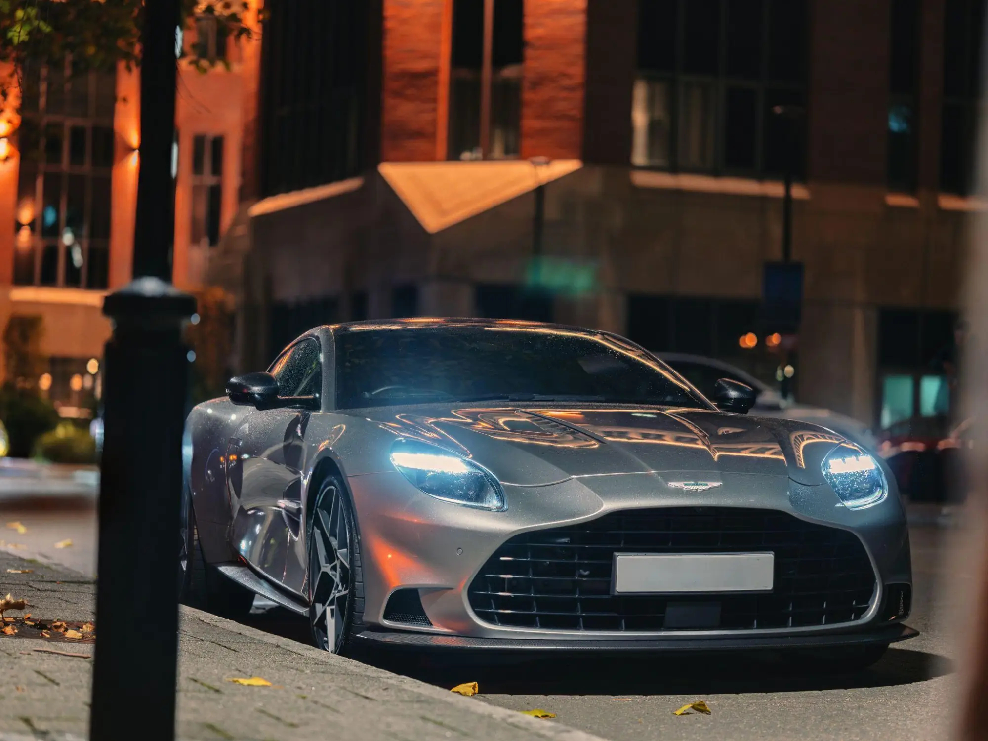 Aston Martin Vanquishastonmartin阿斯顿马丁阿斯顿