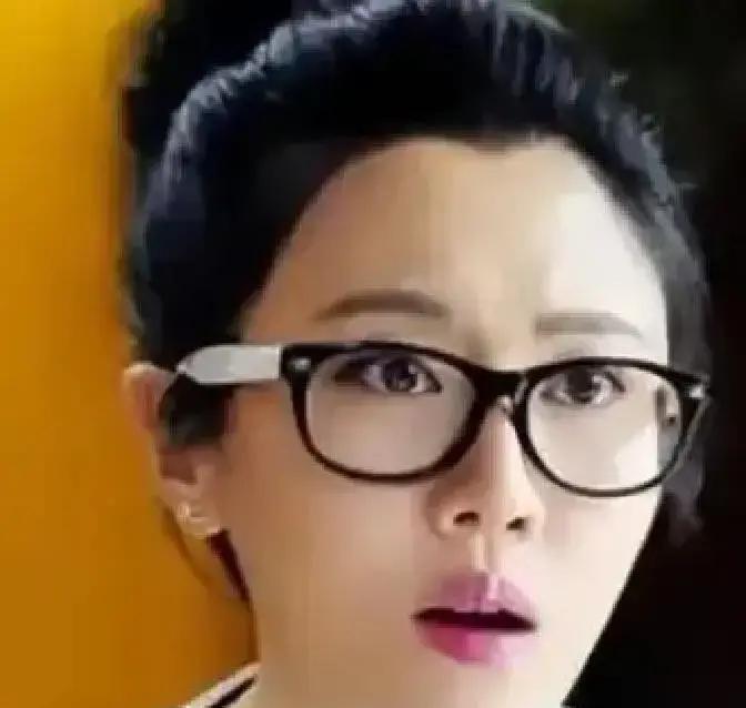 半年沉默，她甩出87万账单，直面小叔子那句“反正有人养”。
房贷月供两万，孩子培