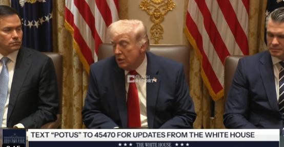 【唐纳德·特朗普：“史蒂夫，我可以揭晓礼物吗？” 史蒂夫·威特科夫：“先生，您想