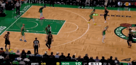 格林三分！！再进！！ 