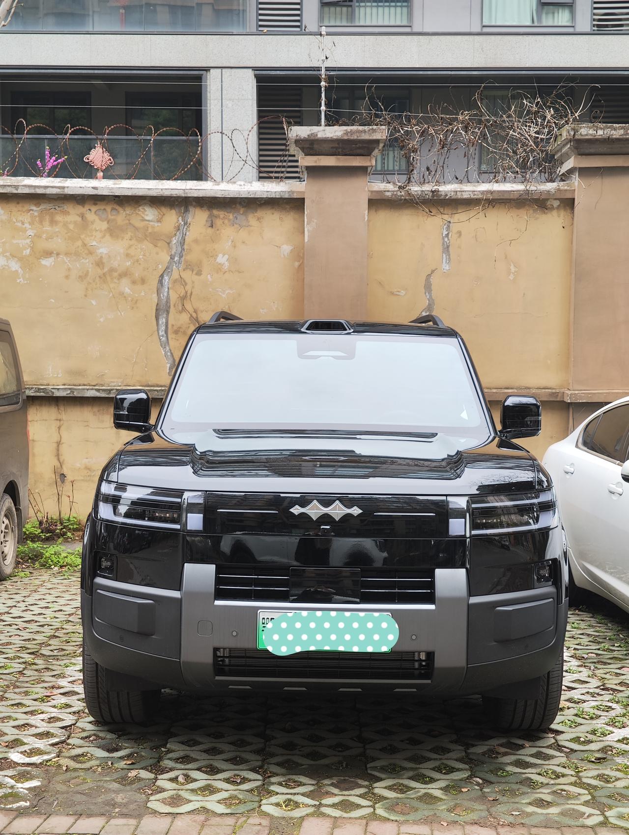 车辆版本：2025款四驱ultra
购车背景：我原先有一辆老款的轩逸已经开了7万