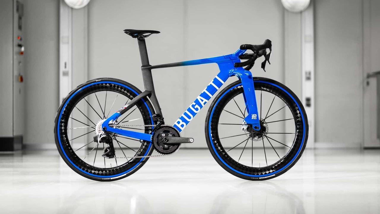 布加迪与顶级自行车制造商Factor合作，彻底抛开赛事规则的束缚，打造了一款突破