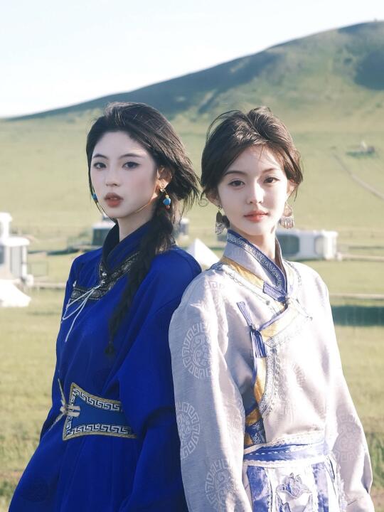 ⛰️我生来就是高山而非溪流.