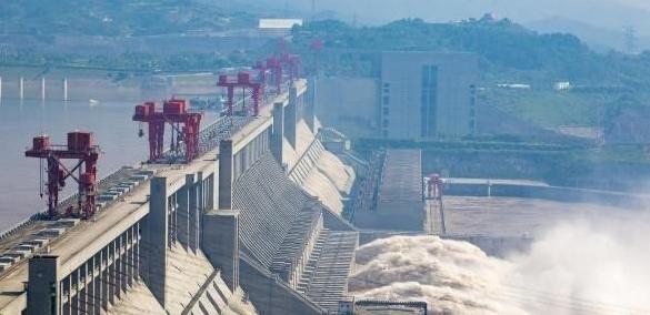 为什么美国不敢炸三峡大坝？美国不敢动三峡，不是因为它心软，是因为它知道，动了就完