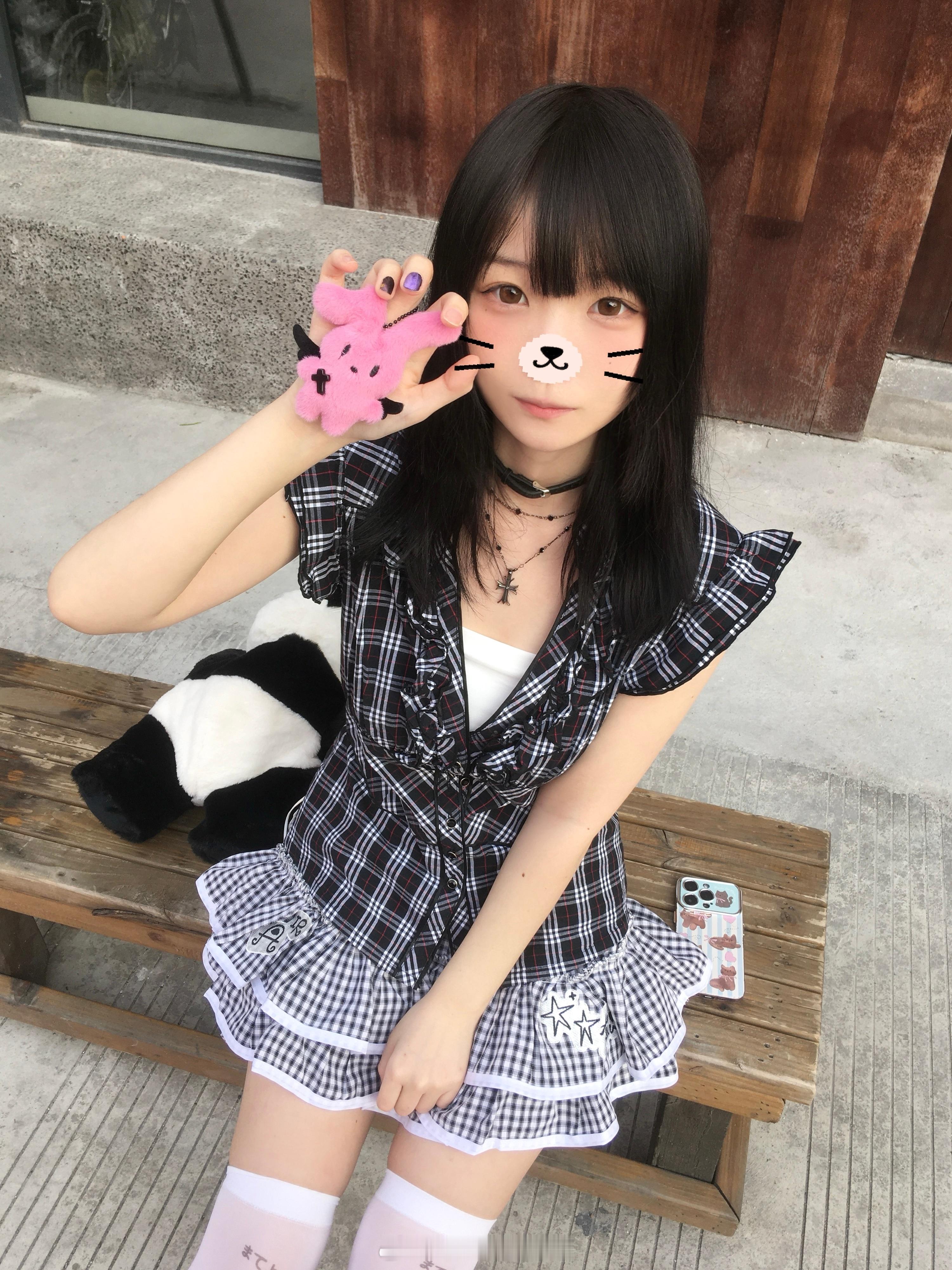˃̵ ֊ ˂̵🍤炸虾真的很好吃 ​​​