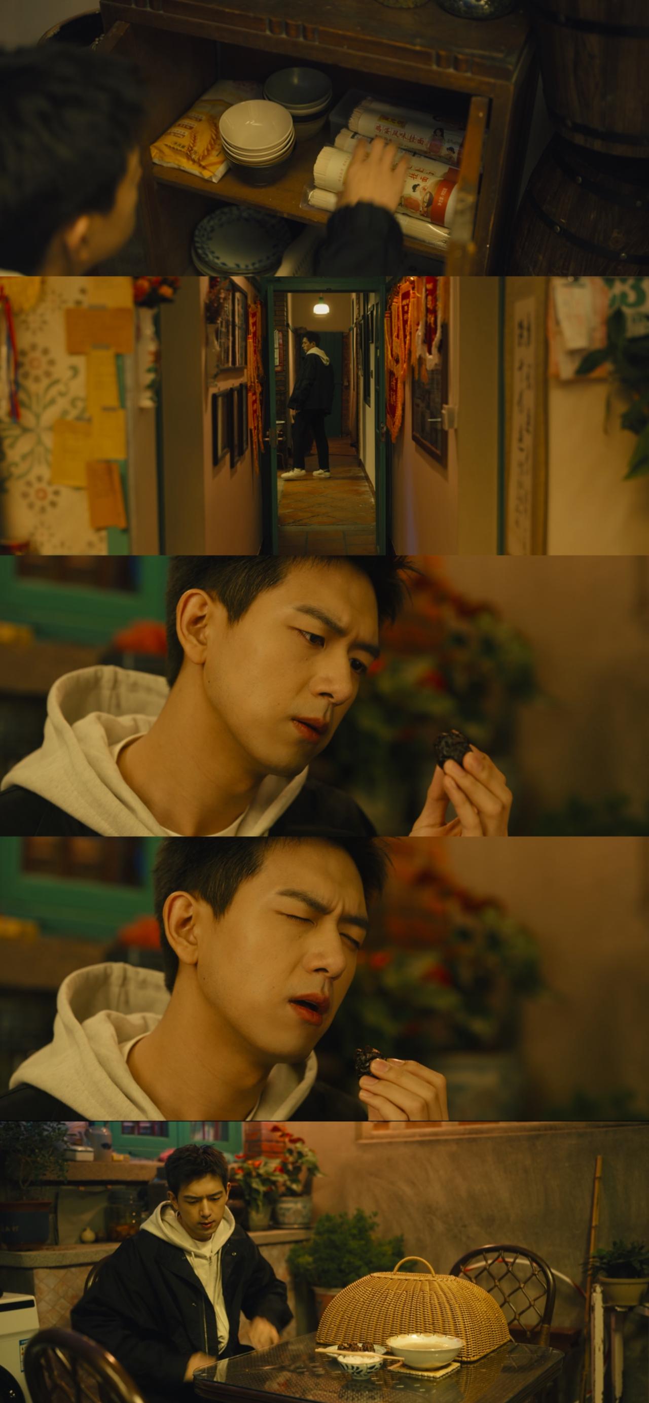 最近在看一部剧《春色寄情人》
光听片名就足够文艺

导演把故事主要场景设在了福建