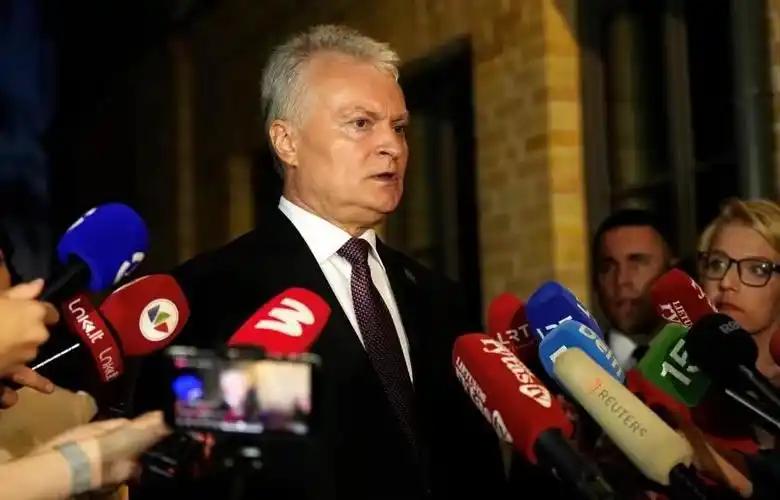 [微风]立陶宛总统瑙塞达后悔都来不及了！爱沙尼亚外长查赫克纳访问中国，现在最难过