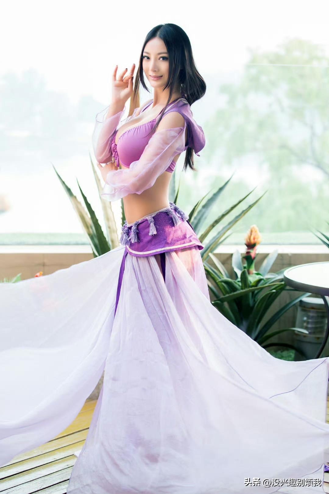 王李丹妮，这身材真的好绝