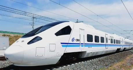 中国为什么执意要发展高铁，而不是廉价航空？因为中国在做一个赌注，赌的就是你用电，