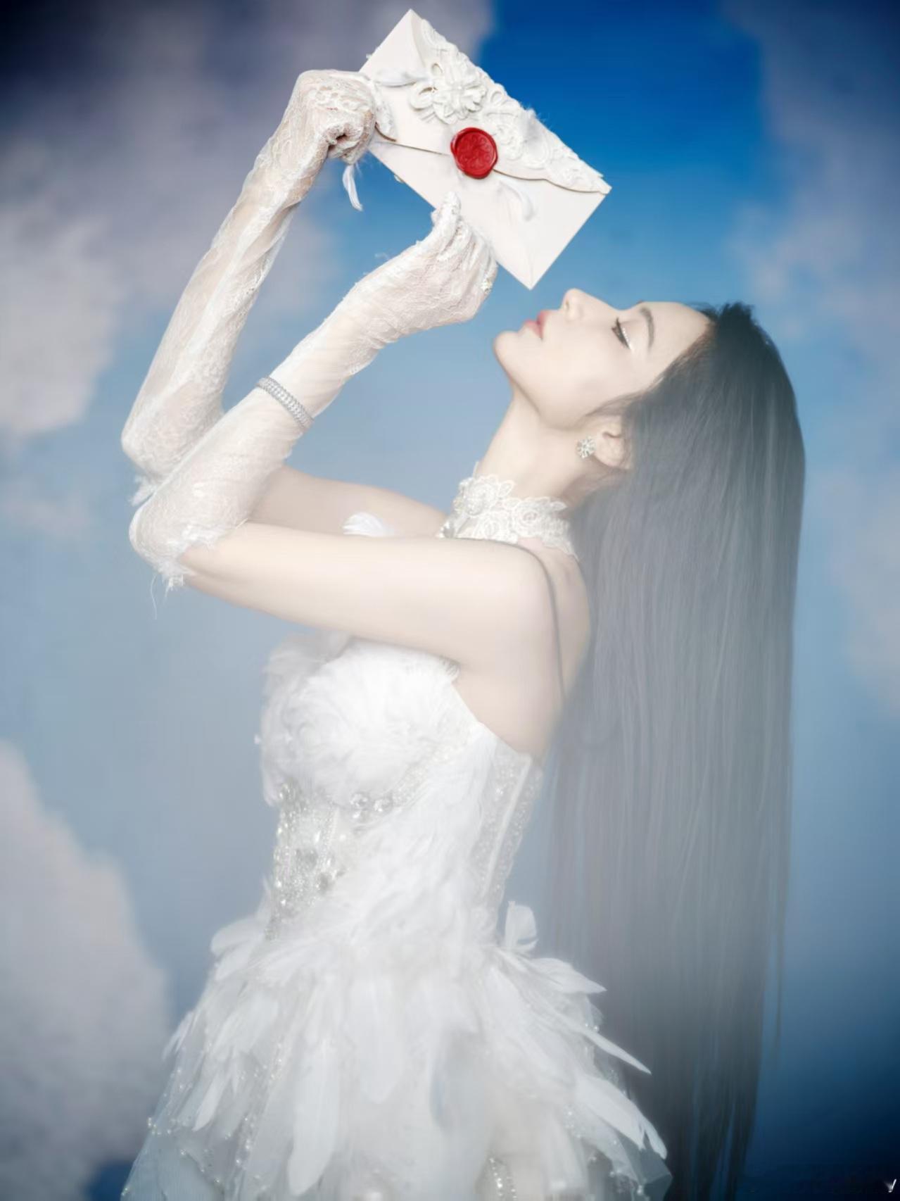 代斯三公解锁天鹅造型被代斯三公造型美到失语 白天鹅设定适配度拉满 清冷优雅气质出
