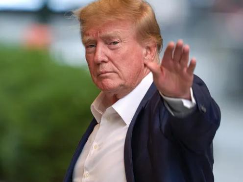 特朗普曾表示：台湾问题是中国自己的问题，美国尊重中国的任何一个举动，中国想怎么解