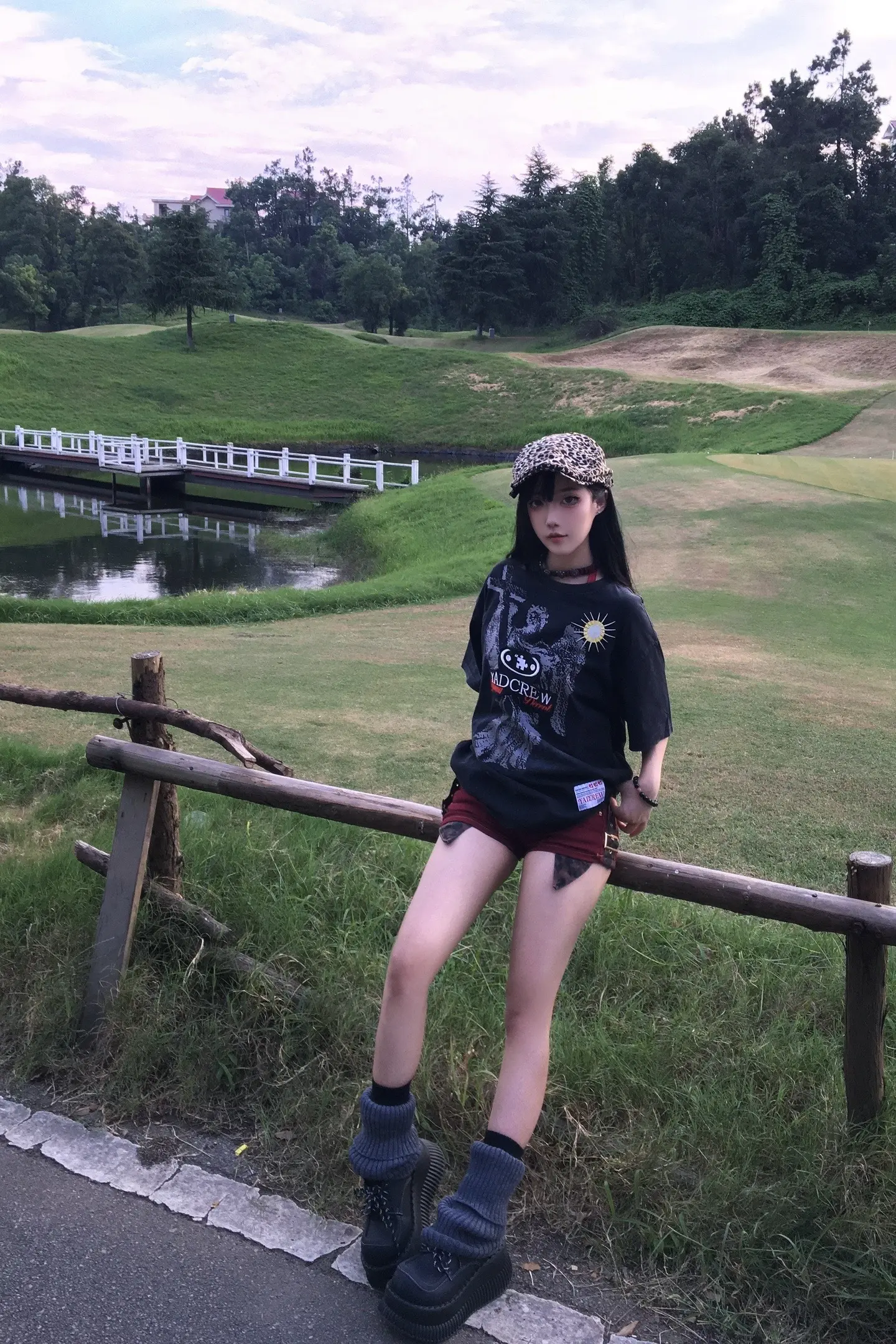 我就是莫名其妙的一个人  我就是要百分百的爱 我就是觉得我是大王  我...