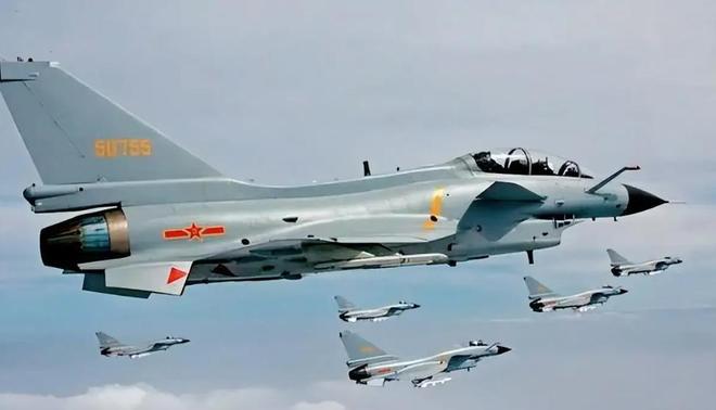 俄媒：要是东大打仗，可能会有很多国家对付东大，别以为有航母和导弹就可以不用怕了，