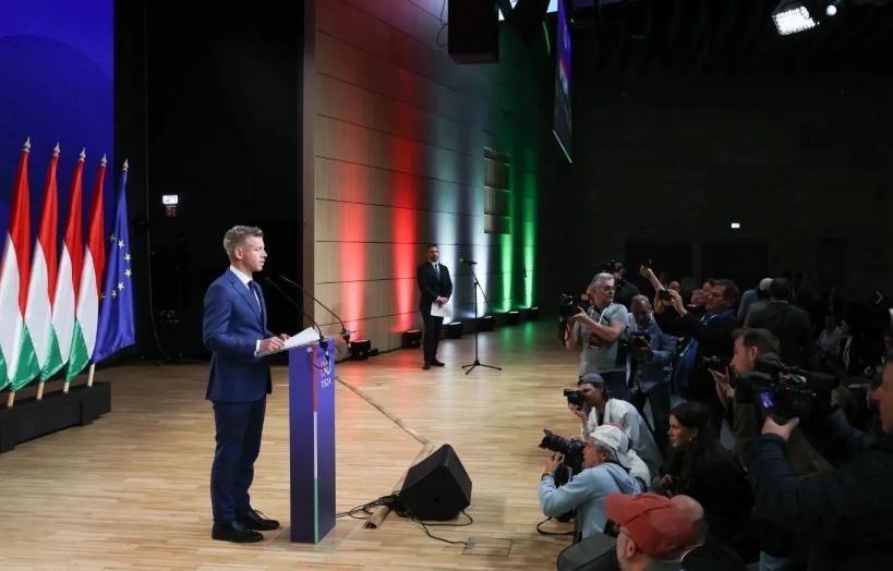 欧尔班时代落幕！匈牙利新总理定调中匈关系：亲欧不反华

当地时间4月12日，匈牙