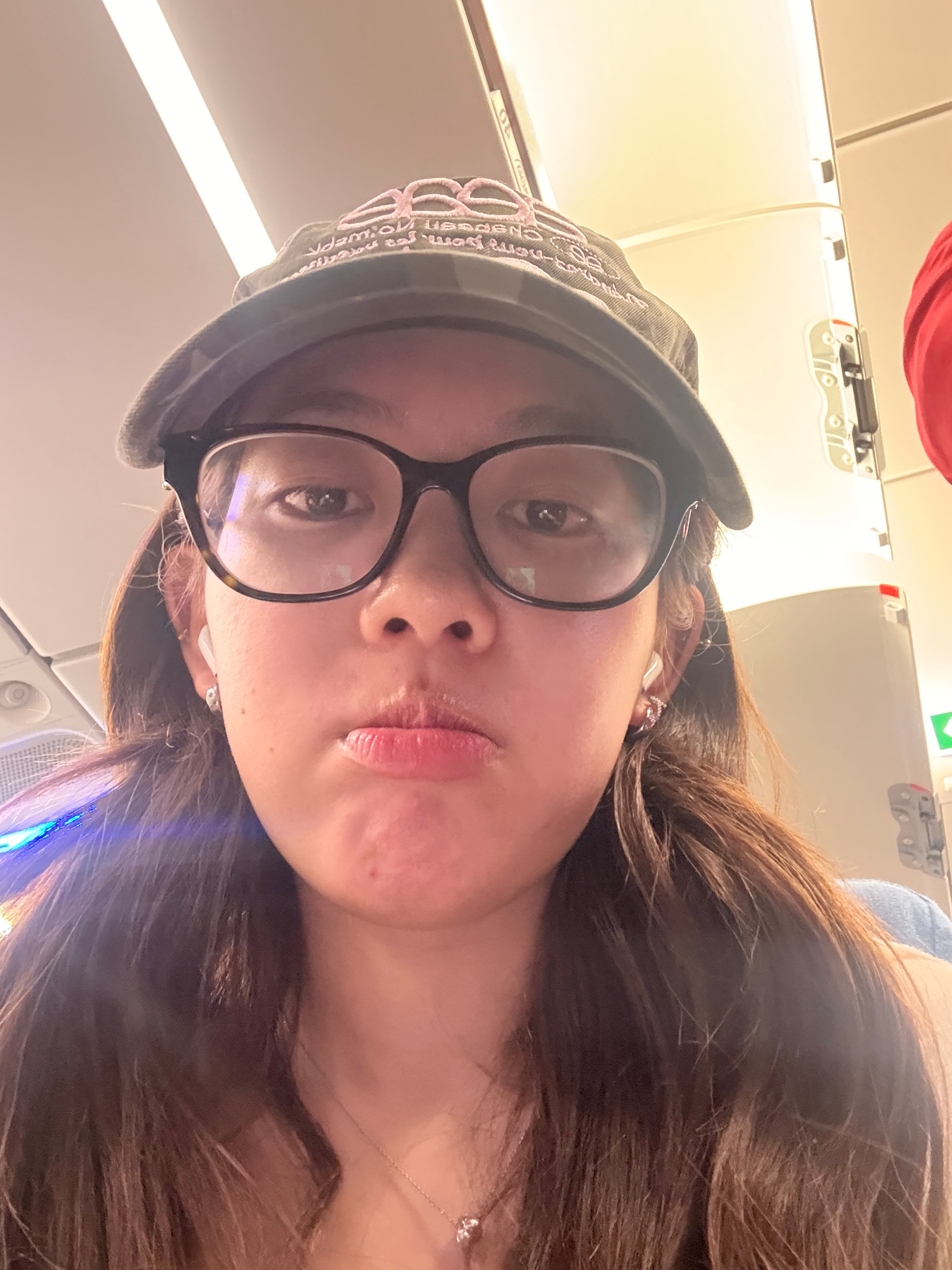 即将发布槟城vlog偶在等下飞机✈️不要嫌我晚吧～～～ 